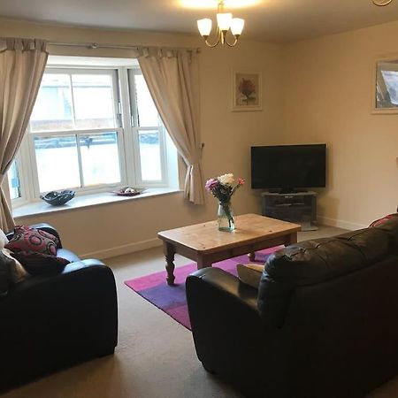 Great Offer 2 Bed Tenby Flat Free Parking Экстерьер фото