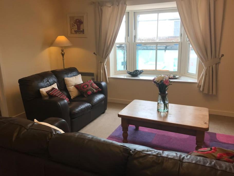 Great Offer 2 Bed Tenby Flat Free Parking Экстерьер фото