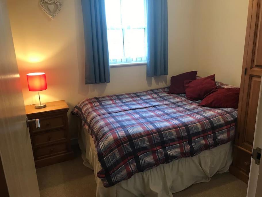 Great Offer 2 Bed Tenby Flat Free Parking Экстерьер фото